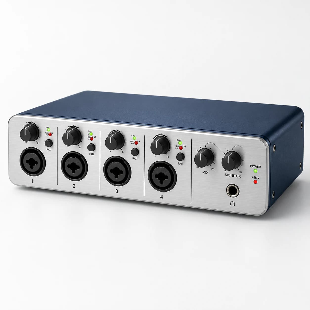 Behringer UMC404HD em foto de produto sobre fundo neutro